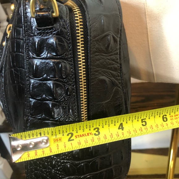 BRAHMIN Black Croc Leather Shoulder Bag With Adjustable Crossbody Strap - Picture 11 of 17